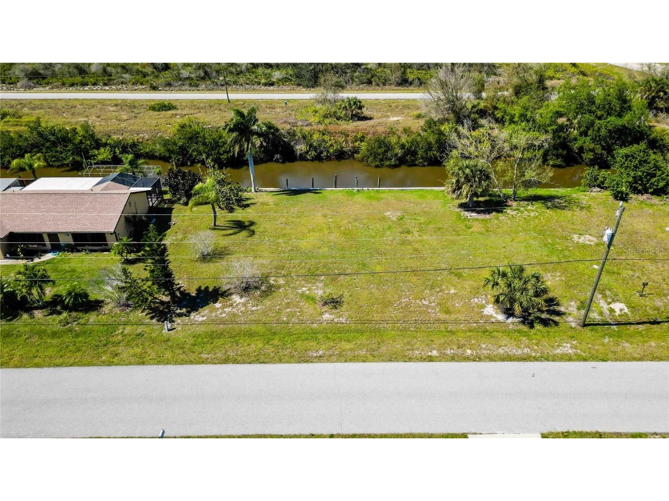 3163 Desoto Drive Punta Gorda FL 33983 A4621403 image1