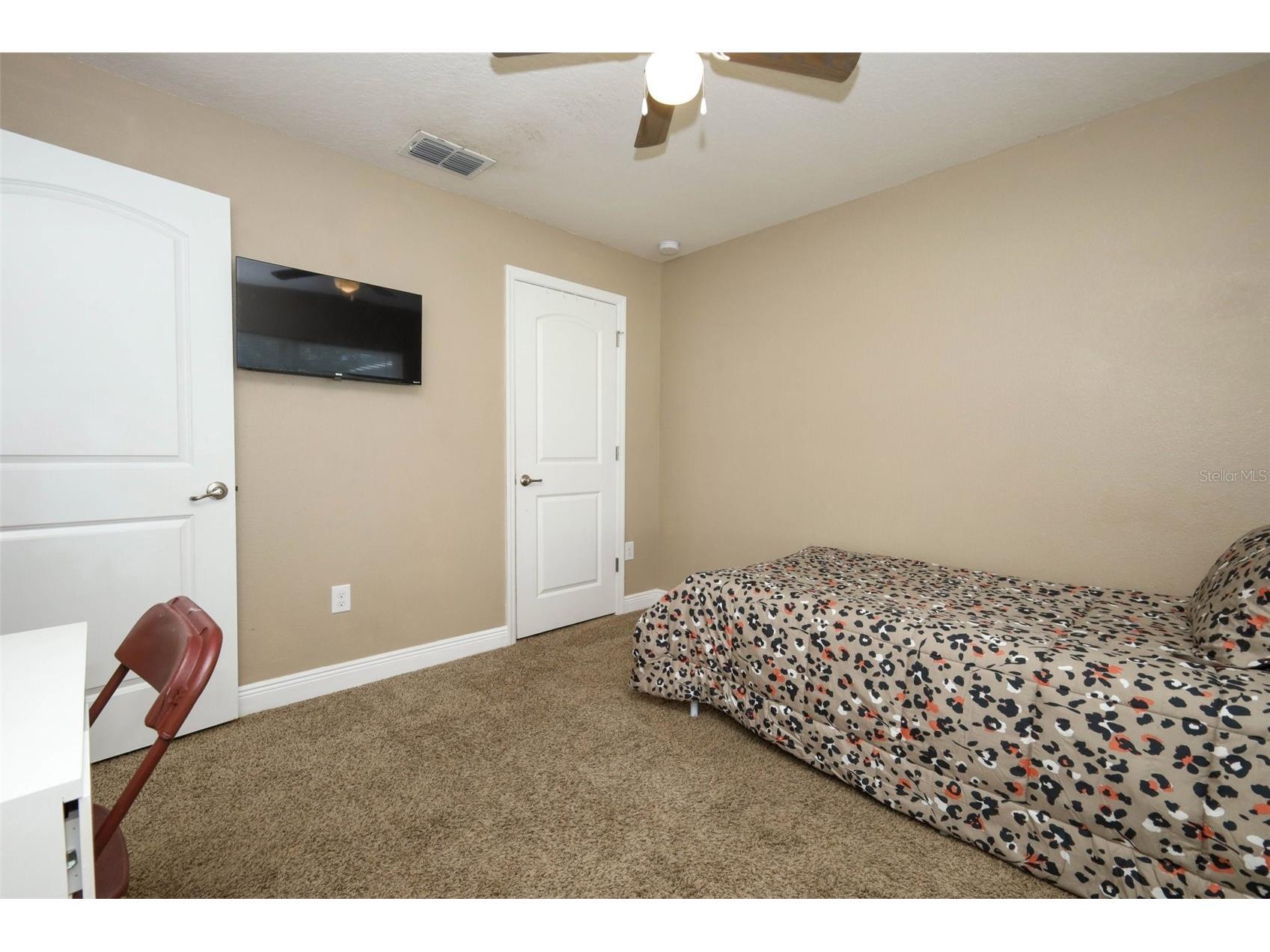 31631 Broadwater Avenue Leesburg FL 34748 O6378728 image24