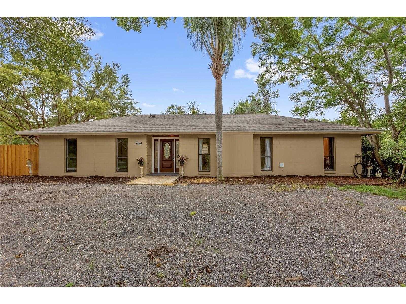 31632 Spruce Drive Eustis FL 32736 TB8362462 image1