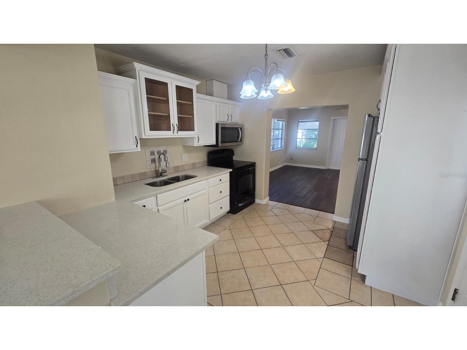 3164 33rd Avenue N Saint Petersburg FL 33713 TB8497419 image5