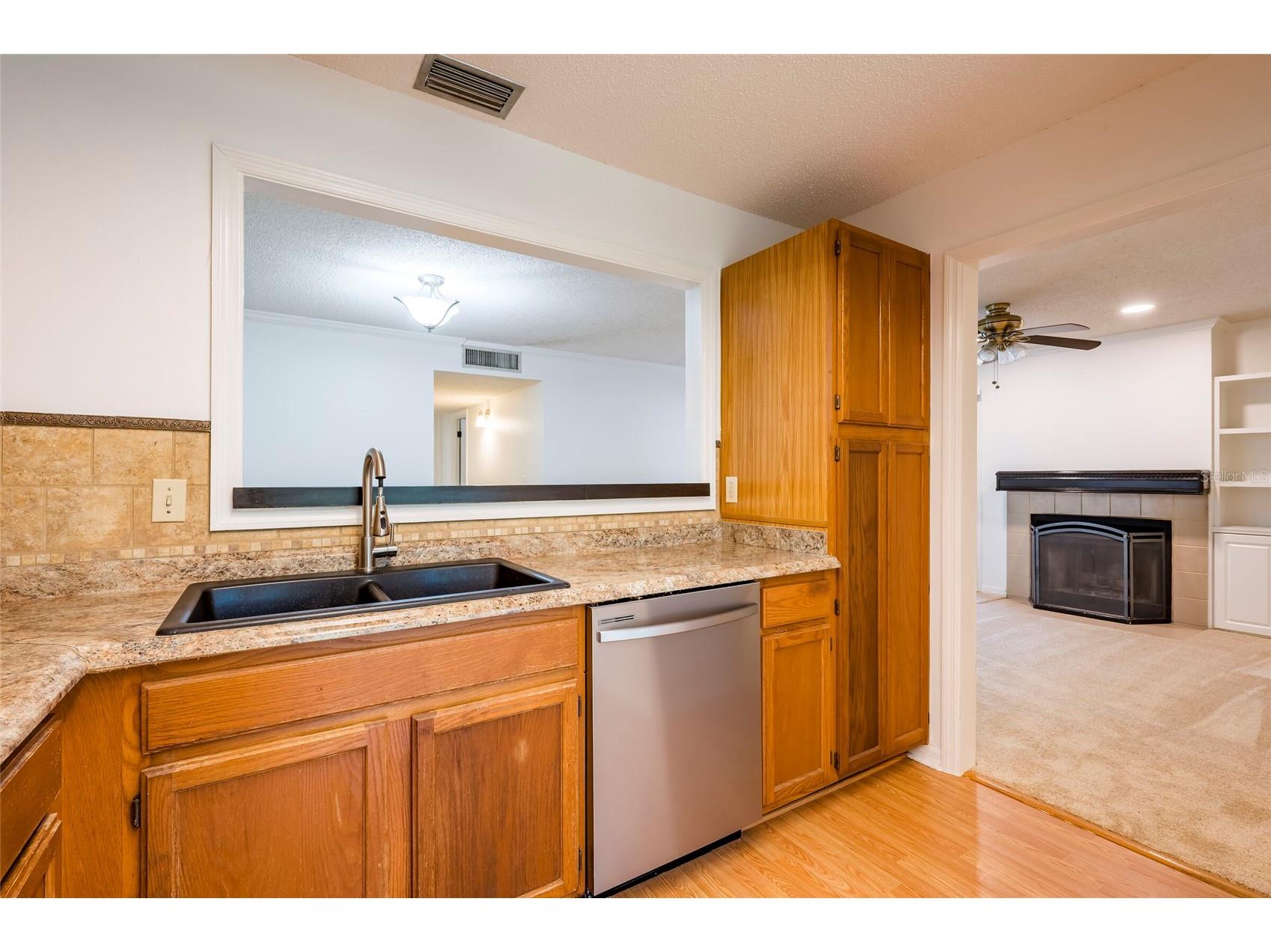 3164 Valley Oaks Drive #3164 Tampa FL 33618 TB8515005 image10