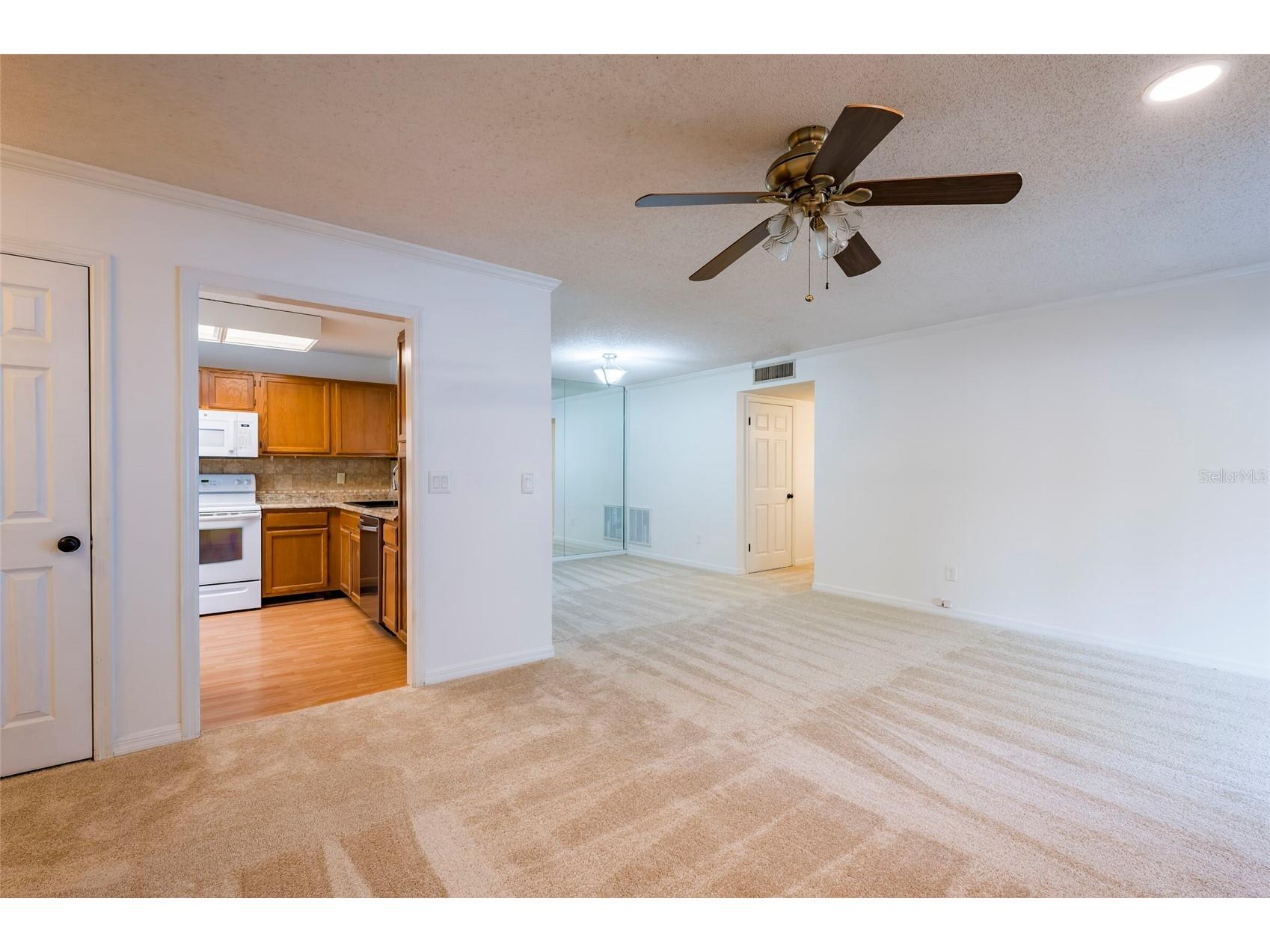 3164 Valley Oaks Drive #3164 Tampa FL 33618 TB8515005 image12