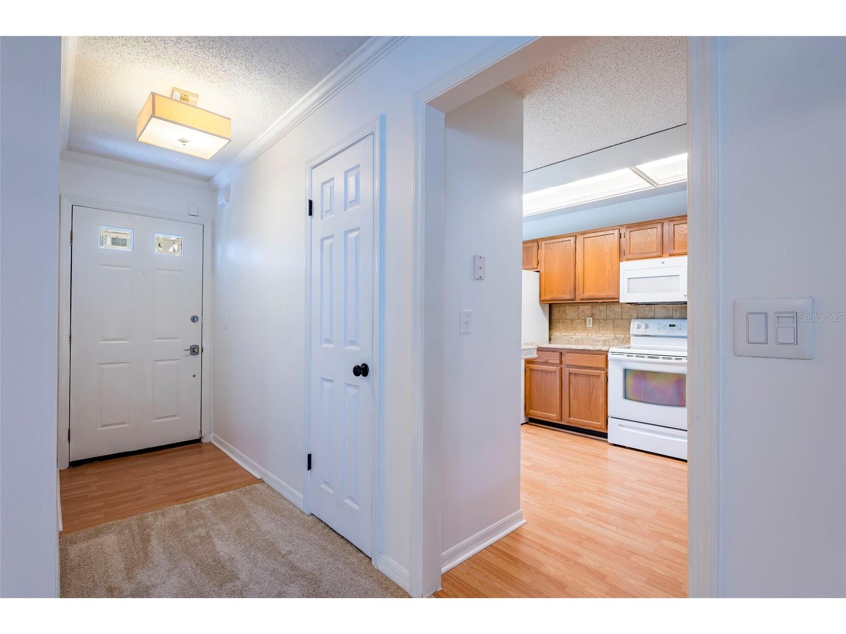 3164 Valley Oaks Drive #3164 Tampa FL 33618 TB8515005 image4