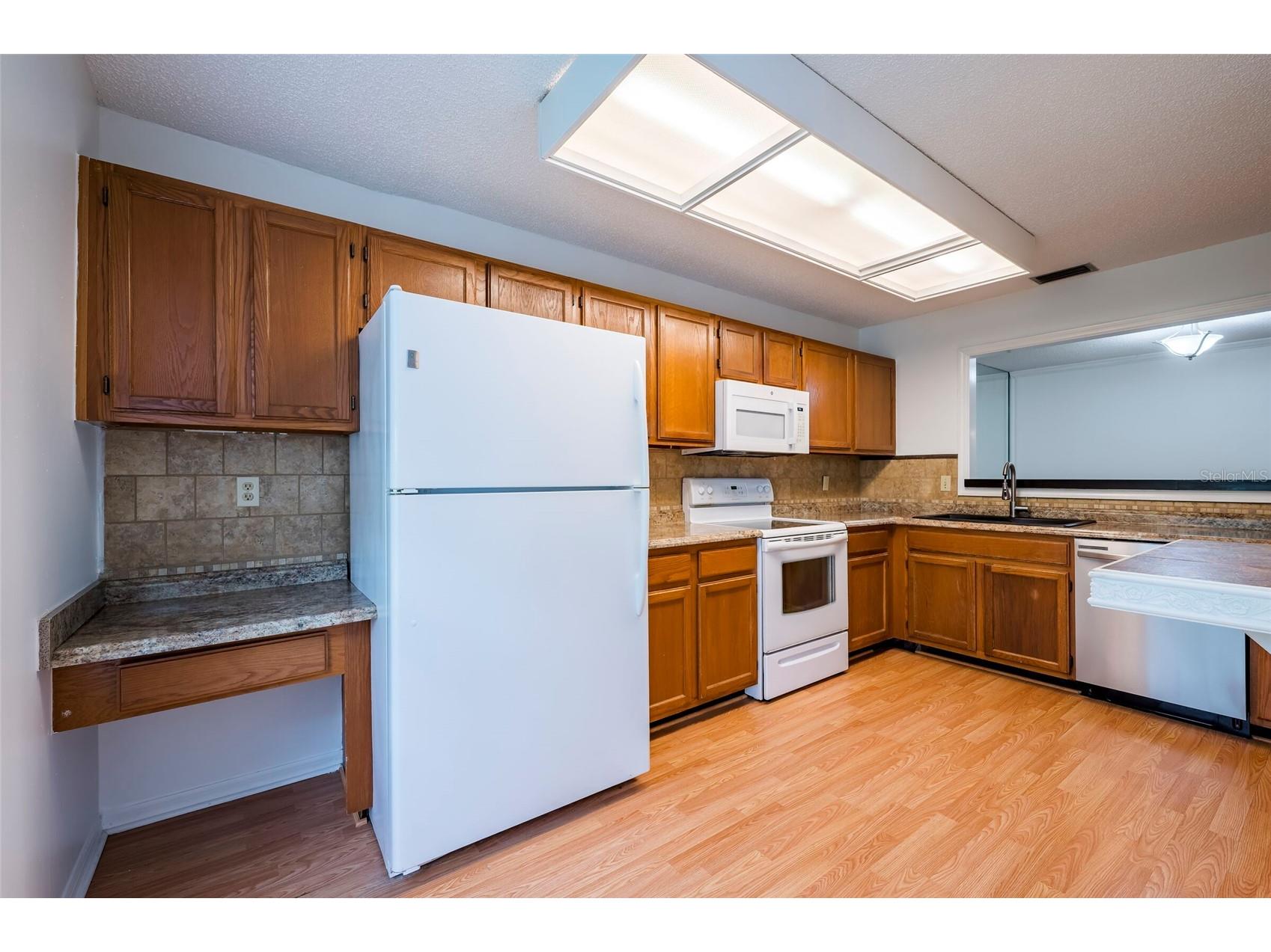 3164 Valley Oaks Drive #3164 Tampa FL 33618 TB8515005 image7