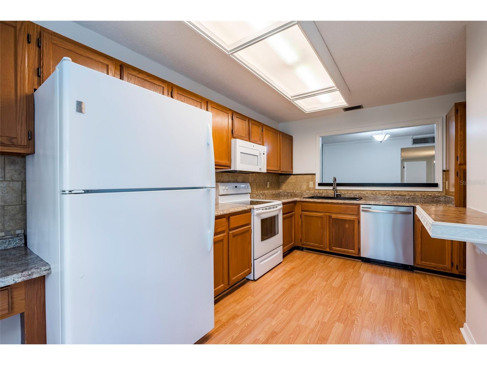 3164 Valley Oaks Drive #3164 Tampa FL 33618 TB8515005 image8