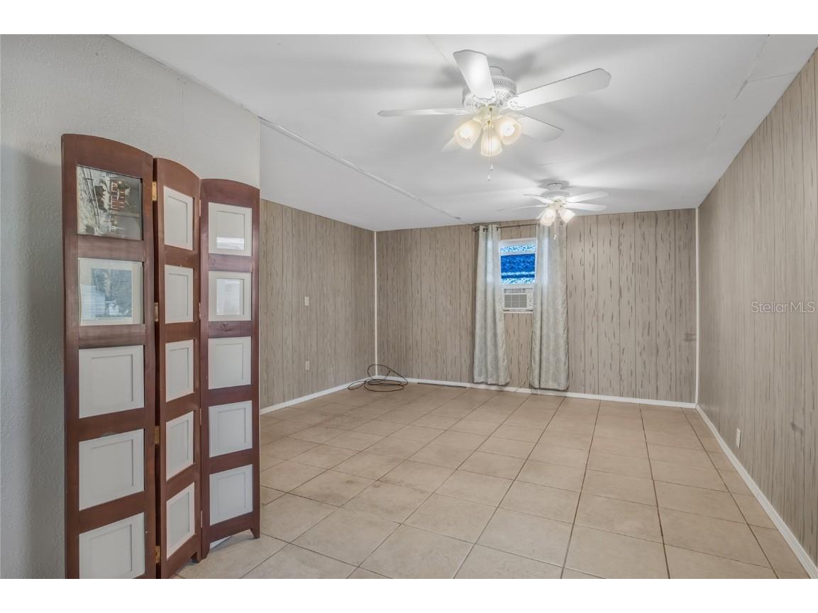 31643 Howard Street Tavares FL 32778 - ACCESS TO LAKE HARRIS G5100982 image15