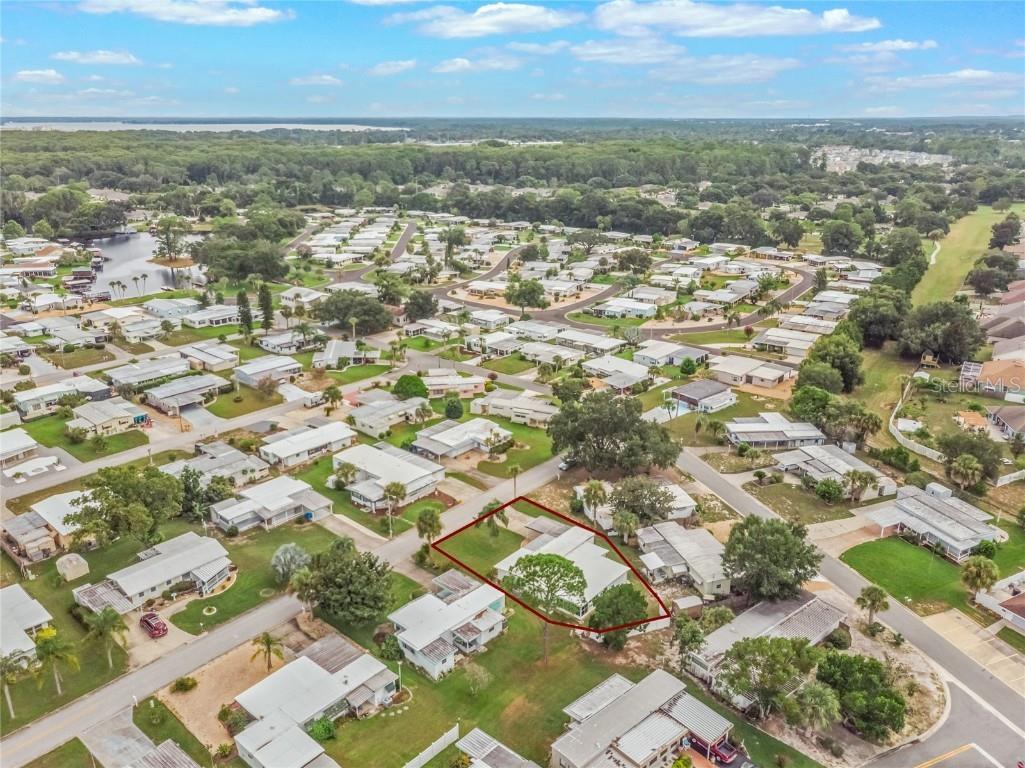 31643 Howard Street Tavares FL 32778 - ACCESS TO LAKE HARRIS G5100982 image23