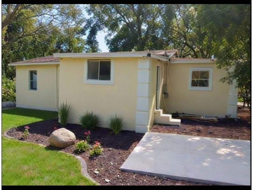 31647 Mount Plymouth Loop Sorrento FL 32776 A4667737 image1