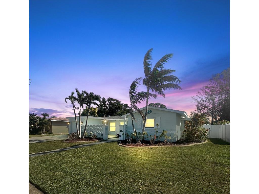 3165 58th Way N Saint Petersburg FL 33710 TB8358729 image1