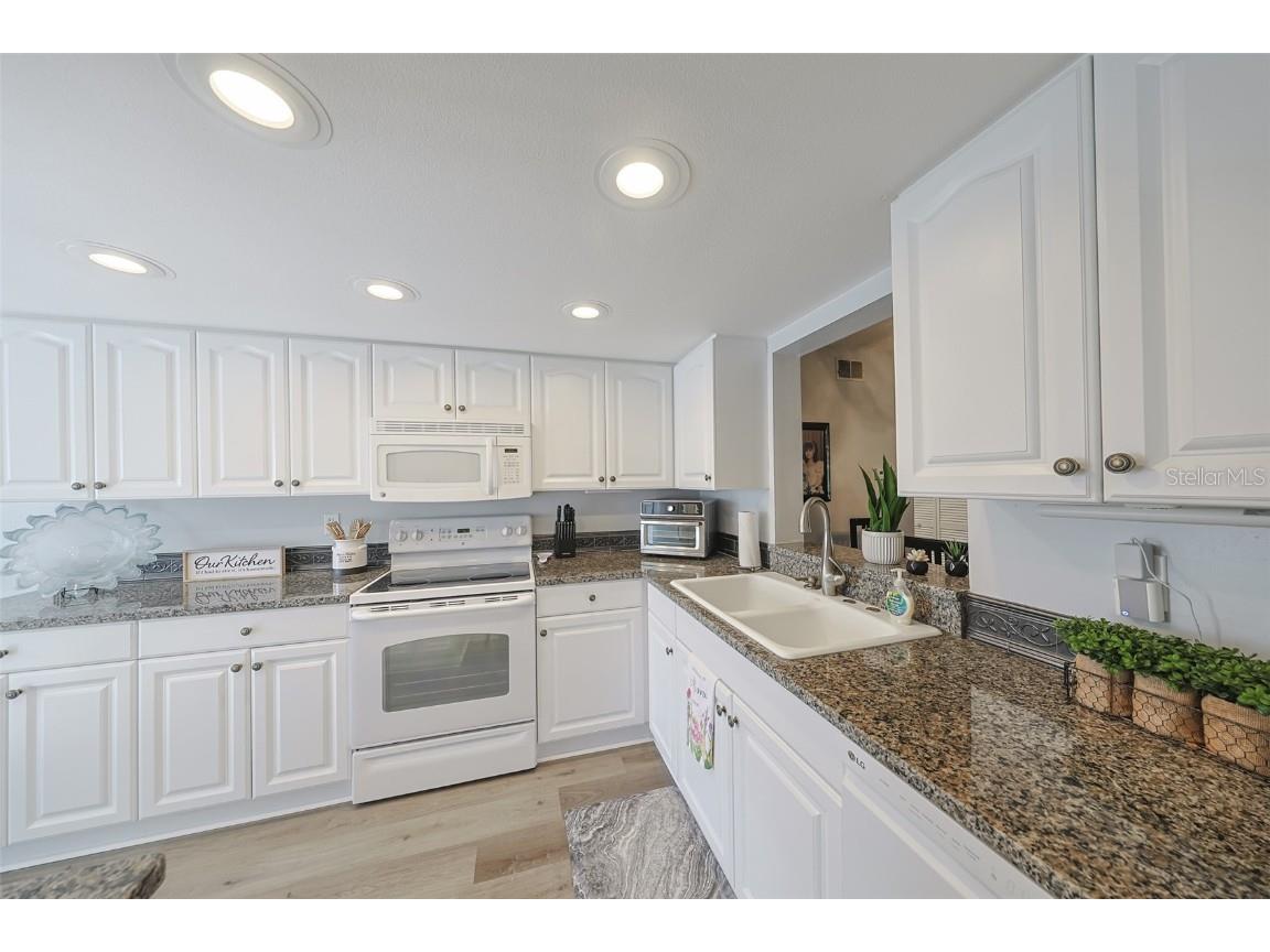 3165 Landmark Drive #713 Clearwater FL 33761 TB8439860 image12