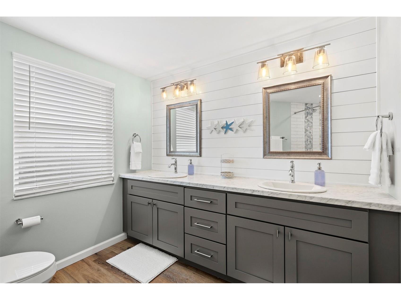 3165 Regatta Circle Sarasota FL 34231 A4683961 image19