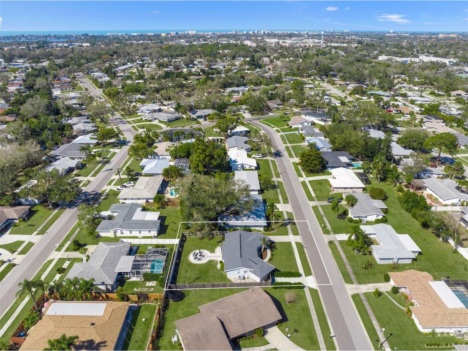 3165 Regatta Circle Sarasota FL 34231 A4683961 image46