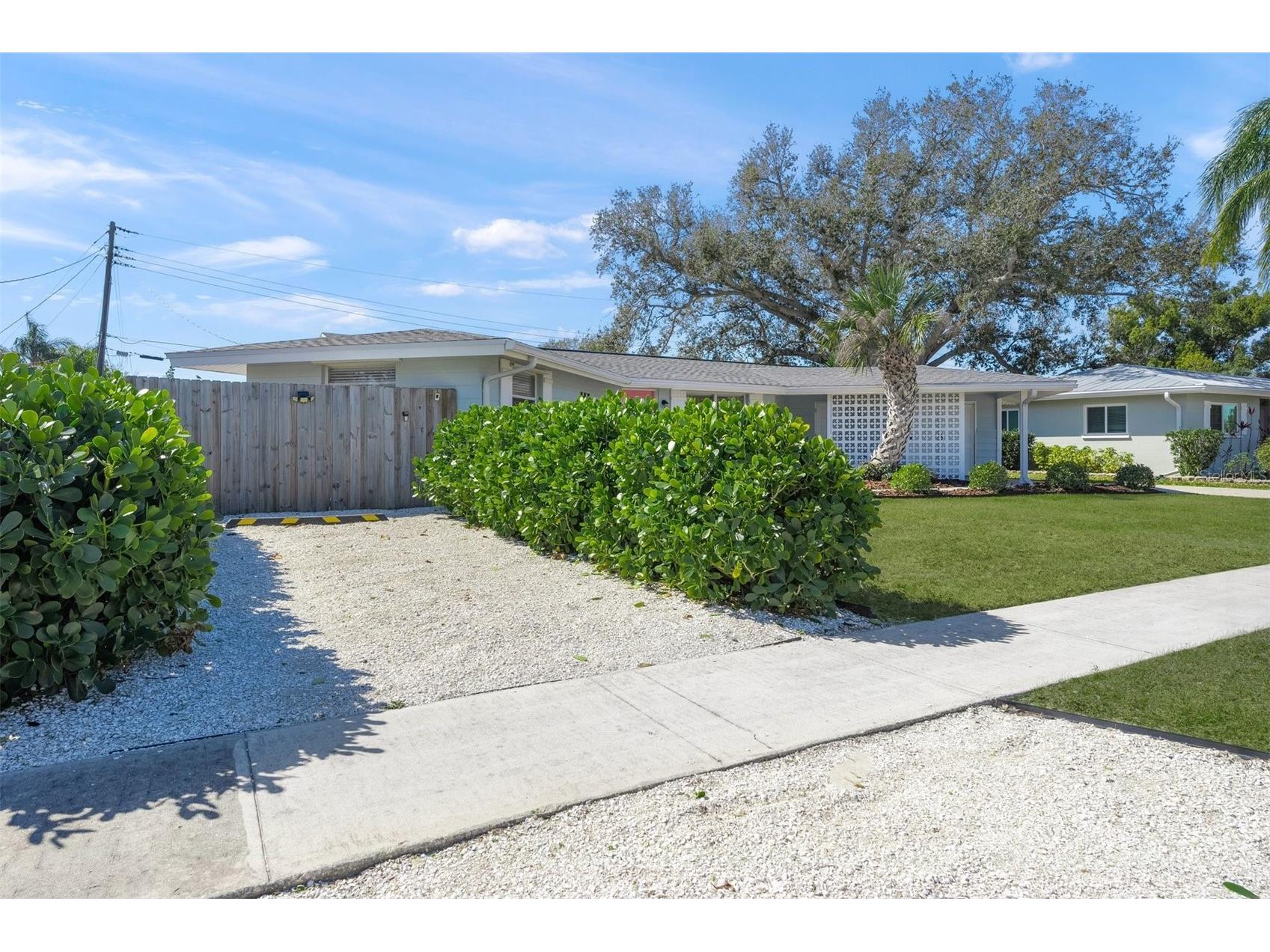 3165 Regatta Circle Sarasota FL 34231 A4683961 image52