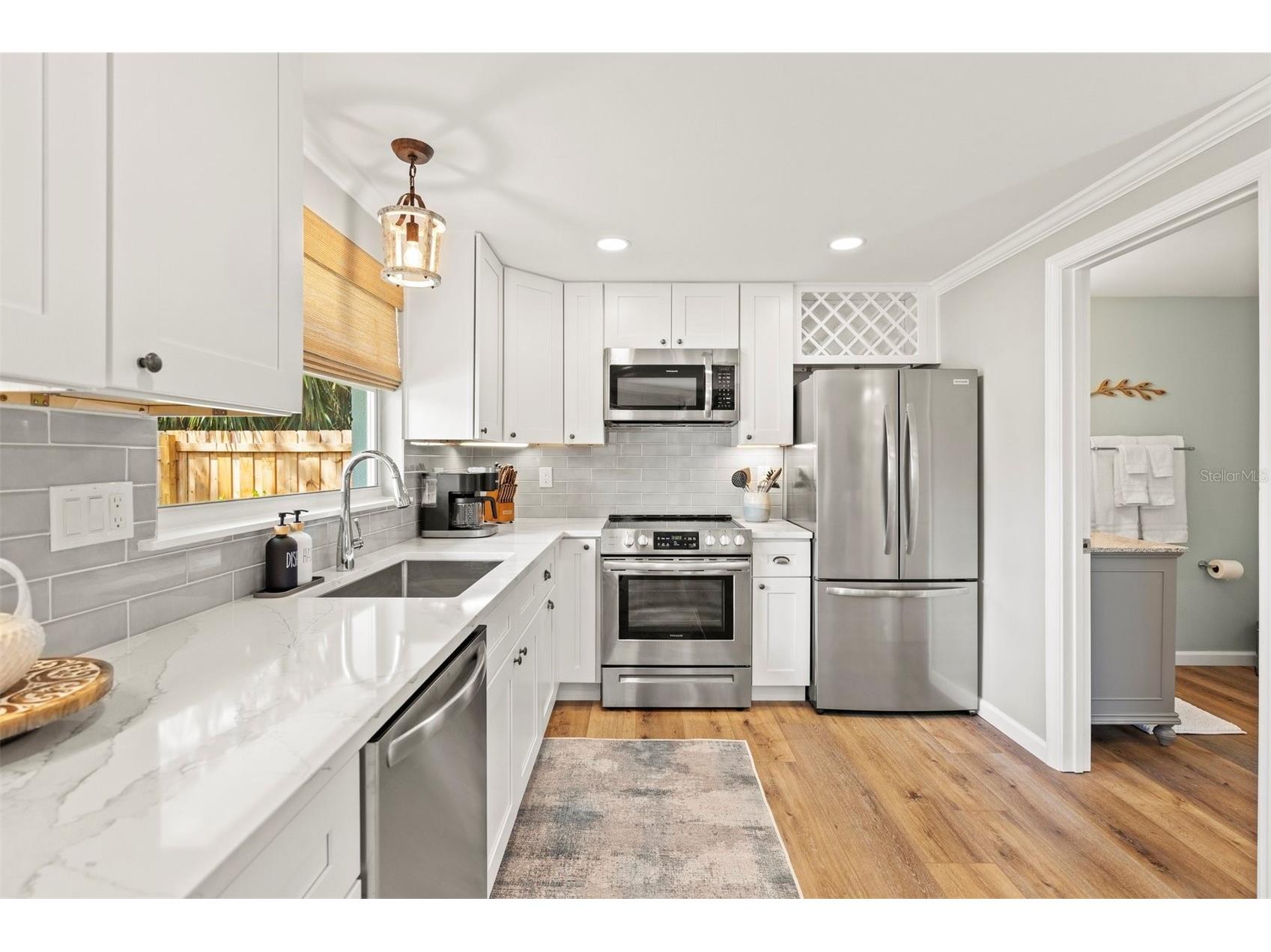 3165 Regatta Circle Sarasota FL 34231 A4683961 image6