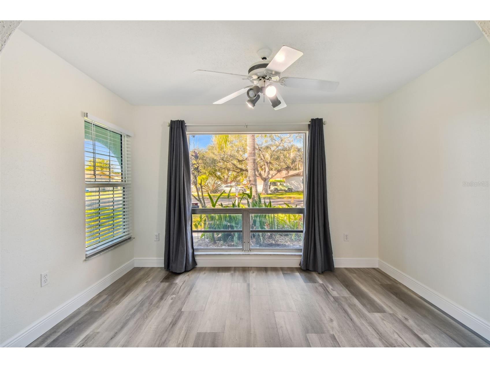 3165 Woodmont Drive Sarasota FL 34232 TB8478459 image13