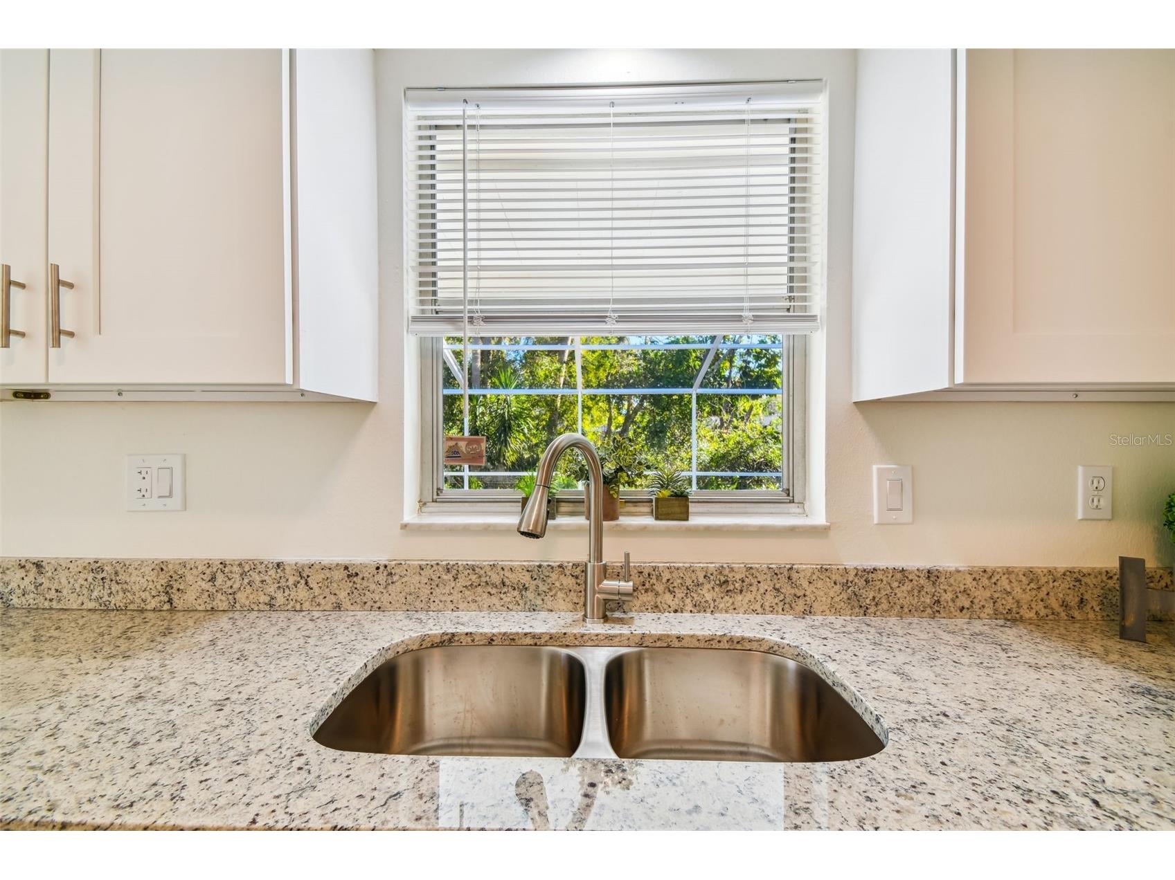 3165 Woodmont Drive Sarasota FL 34232 TB8478459 image22