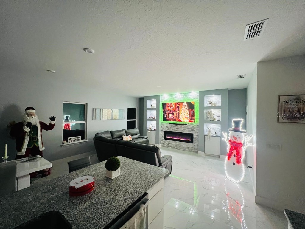 3166 Armstrong Spring Dr Kissimmee FL 34744 S5135636 image6