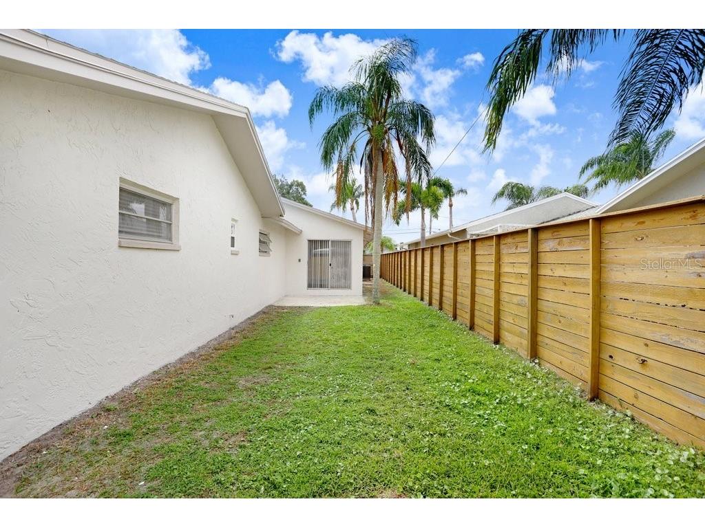 3166 Downing Street Clearwater FL 33759 TB8433450 image26