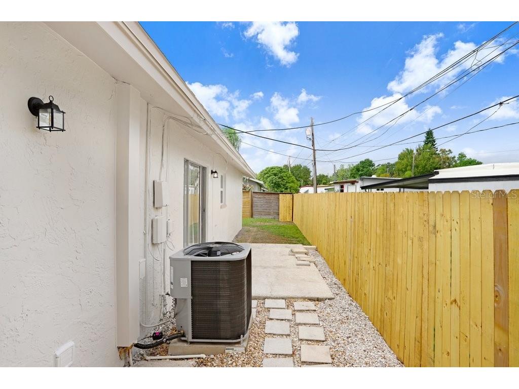 3166 Downing Street Clearwater FL 33759 TB8433450 image28