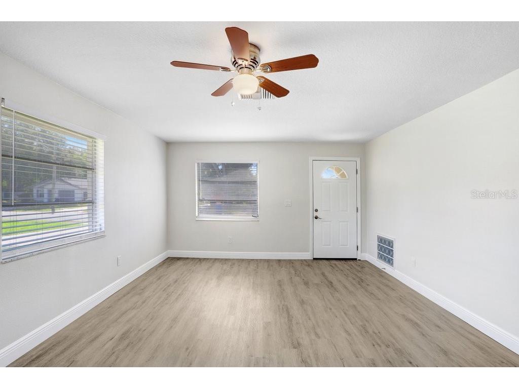 3166 Downing Street Clearwater FL 33759 TB8476561 image4