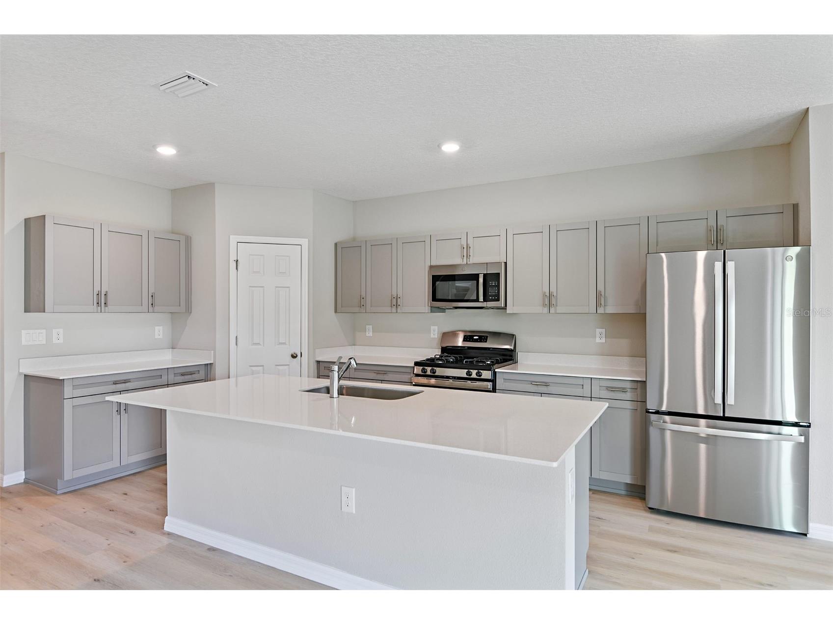 31670 Baronne Street Wesley Chapel FL 33545 TB8511234 image11