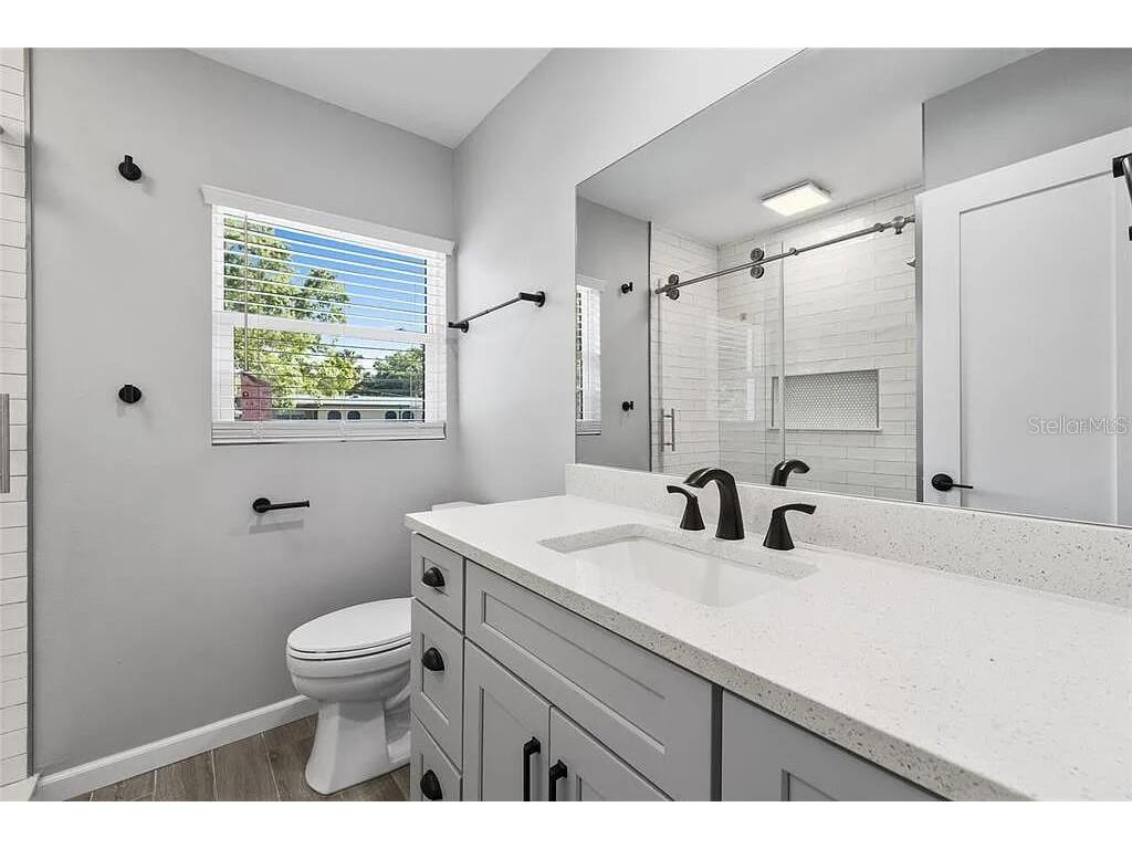 3169 Bellevue Street Sarasota FL 34237 O6338943 image9