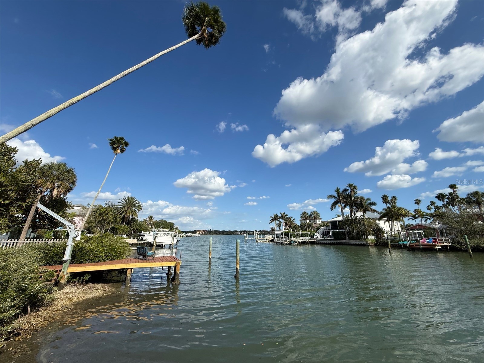 317 12th Avenue Indian Rocks Beach FL 33785 - INTRACOASTAL TB8493933 image1