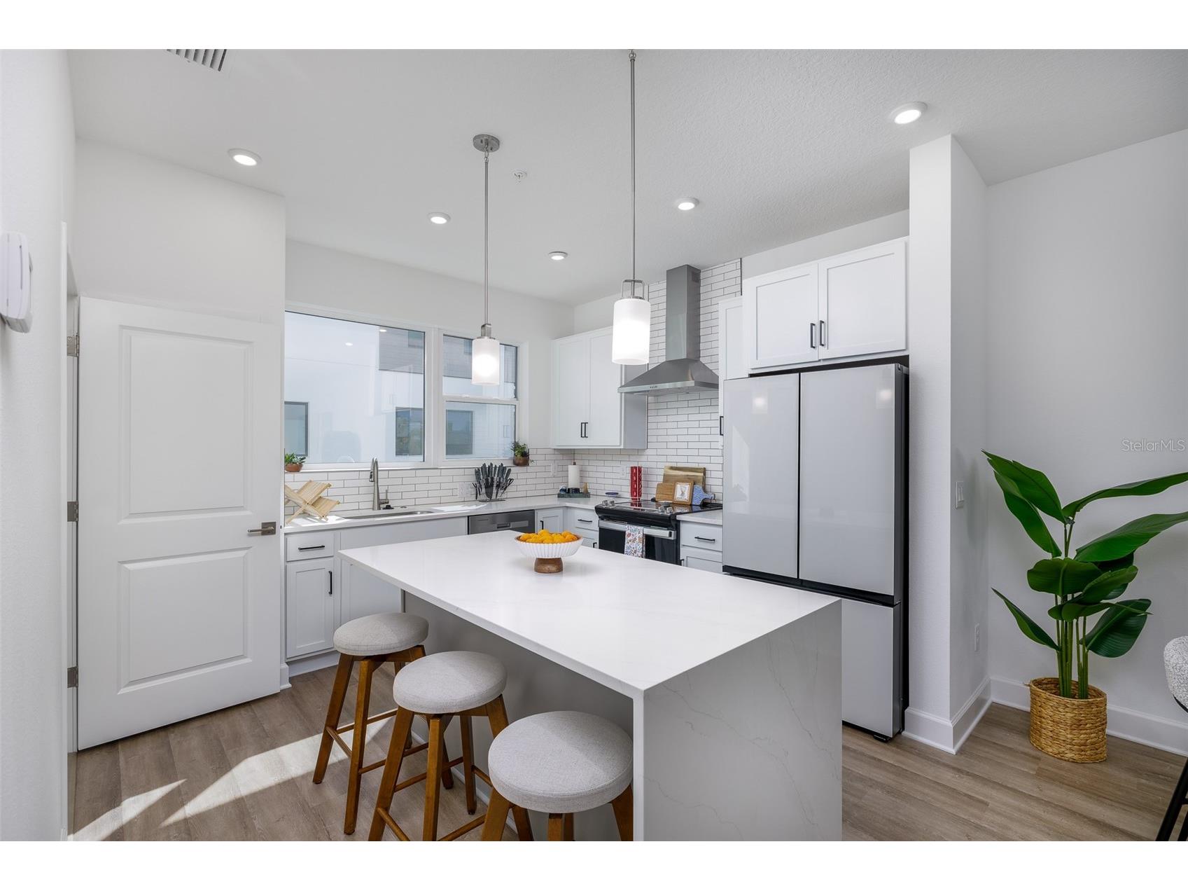 317 15th Street N Saint Petersburg FL 33705 TB8514650 image3