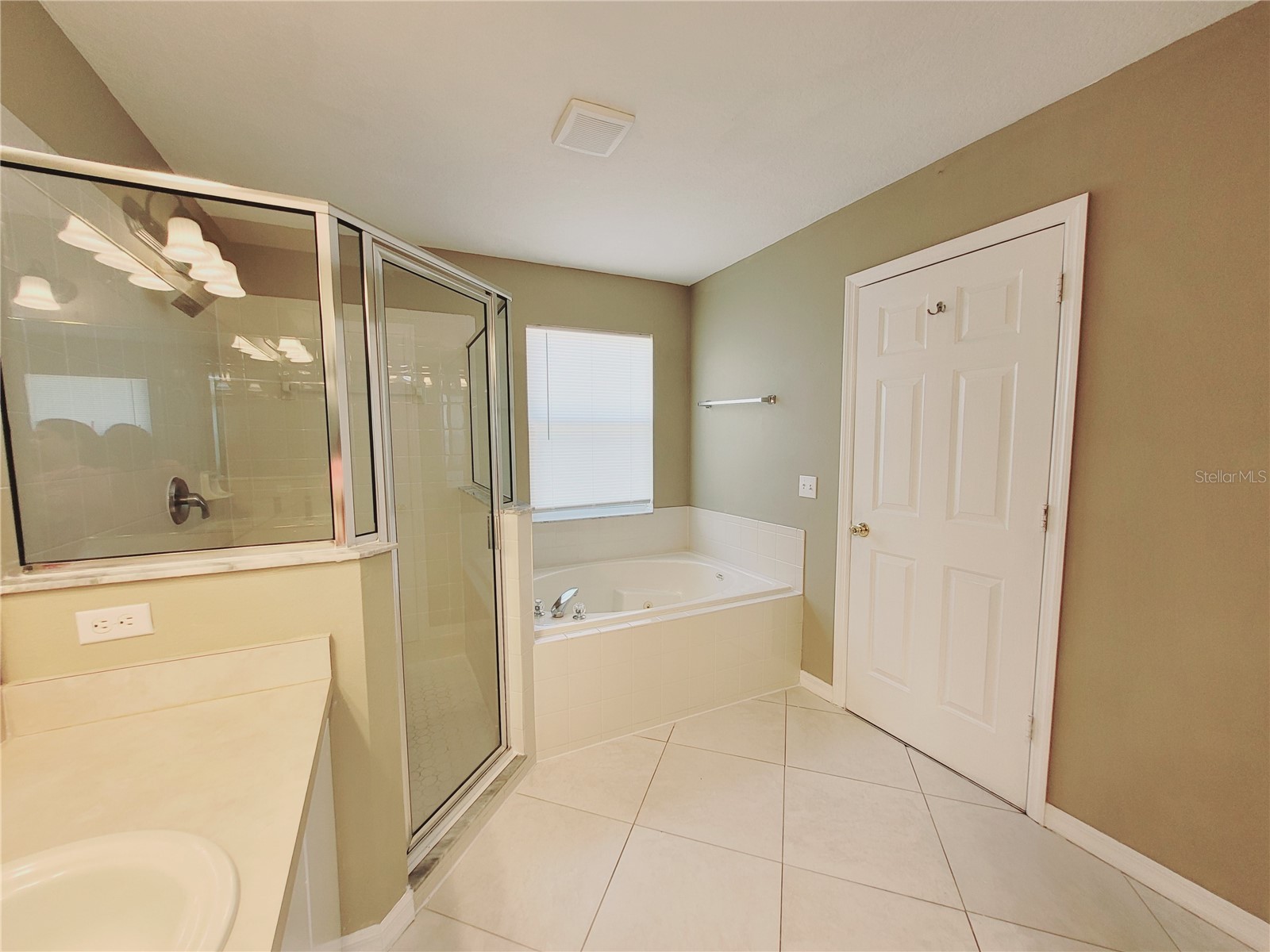 317 Azincourt Lane Kissimmee FL 34759 OM722270 image22