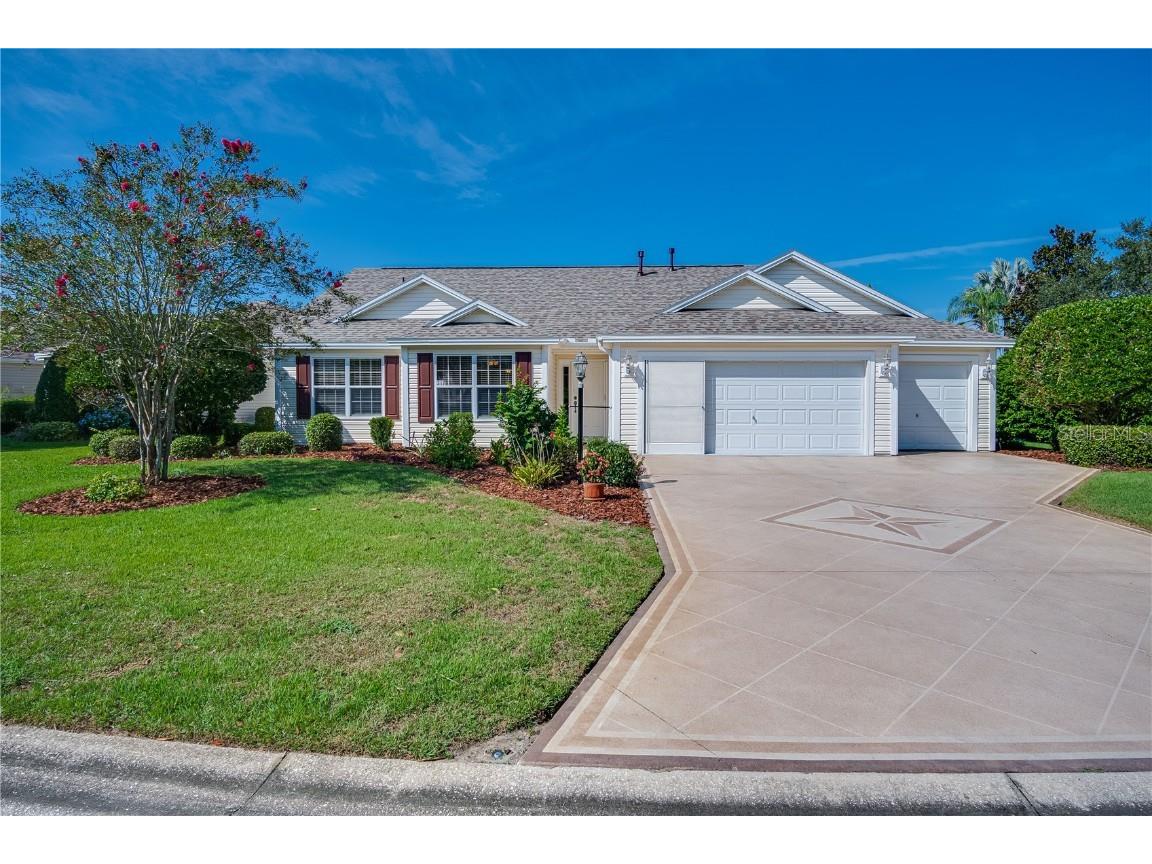 317 Bishopville Loop The Villages FL 32162 O6140928 image1