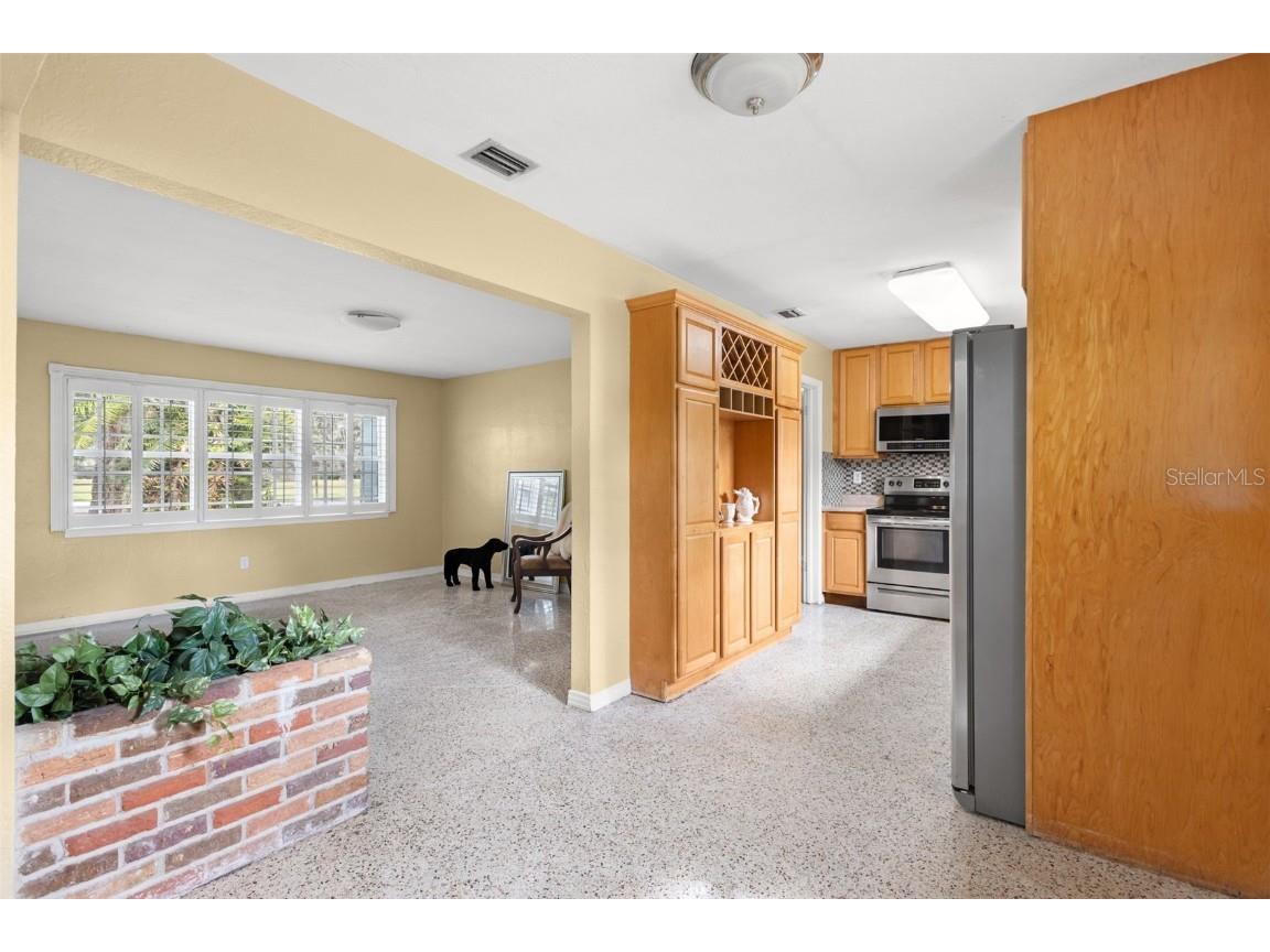 317 Brentwood Drive Temple Terrace FL 33617 TB8442085 image14