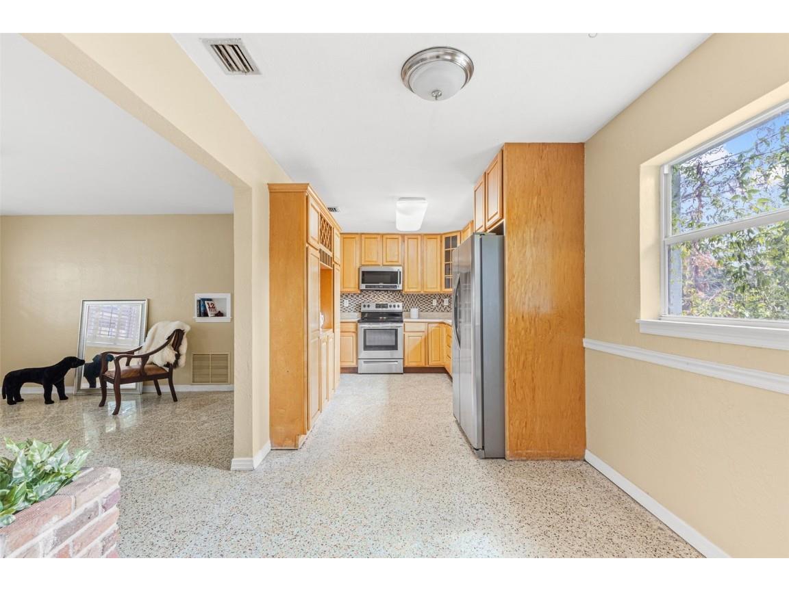 317 Brentwood Drive Temple Terrace FL 33617 TB8442085 image15