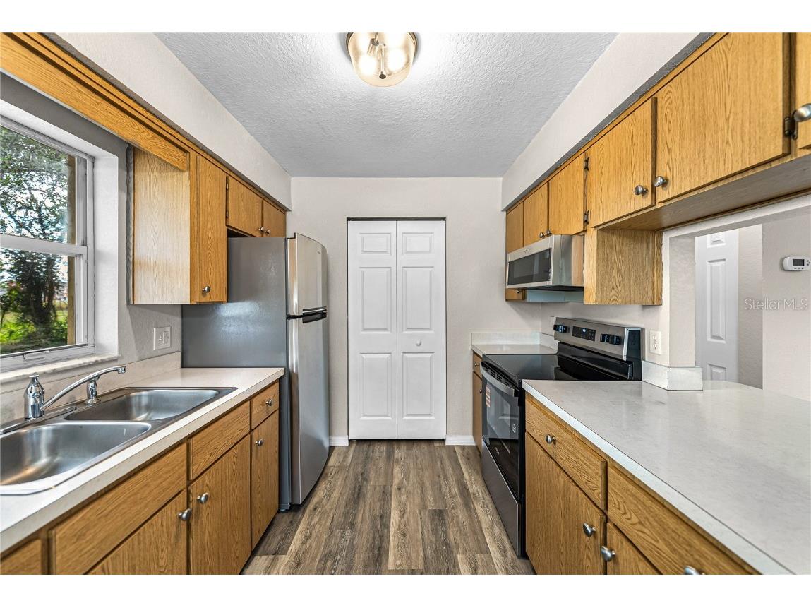 317 C Street Lake Wales FL 33853 TB8457878 image17