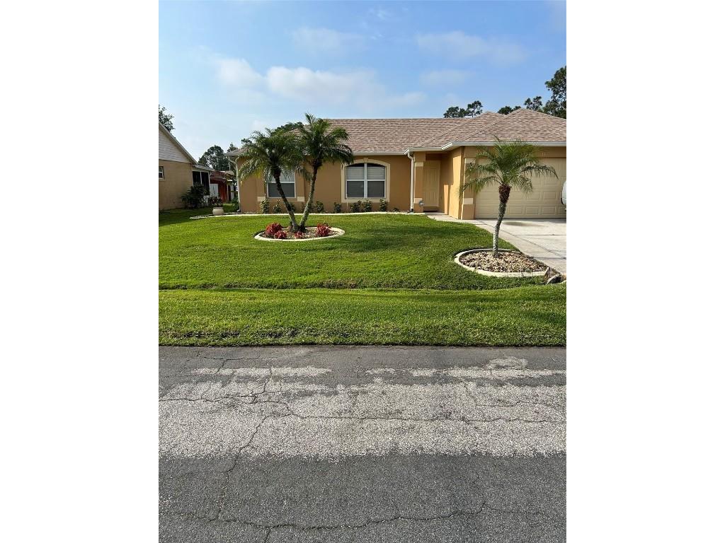 317 Chelmsford Court Kissimmee FL 34758 S5083098 image1
