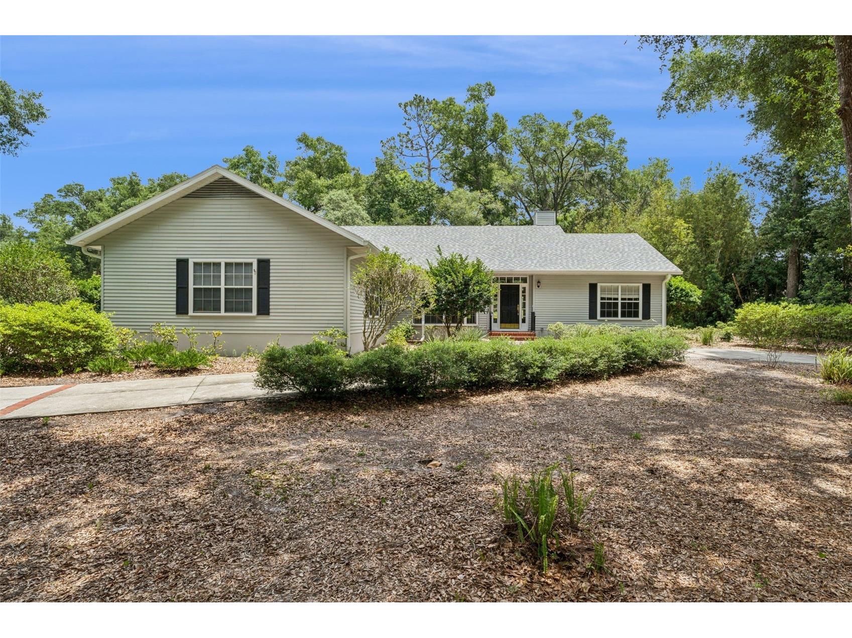 317 Crooked Tree Trail Deland FL 32724 V4949342 image1