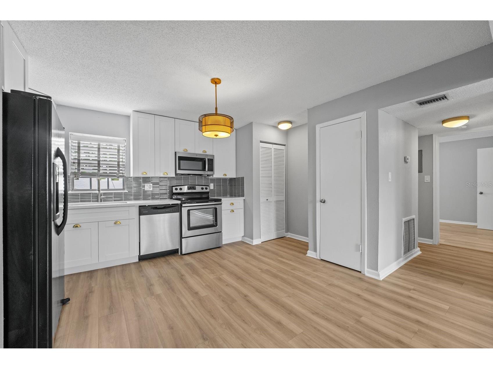 317 E Amelia Street #4 Orlando FL 32801 O6376641 image3