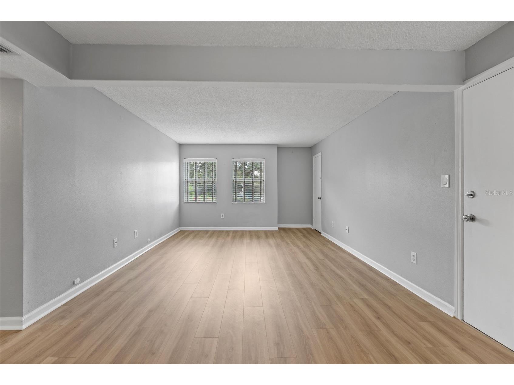 317 E Amelia Street #4 Orlando FL 32801 O6376641 image7