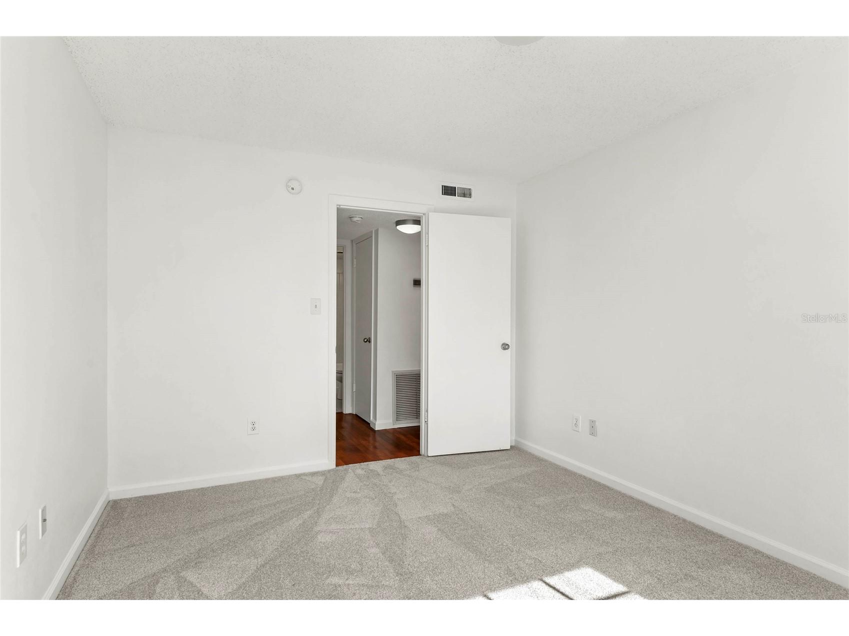 317 E Amelia Street #7 Orlando FL 32801 O6420532 image14