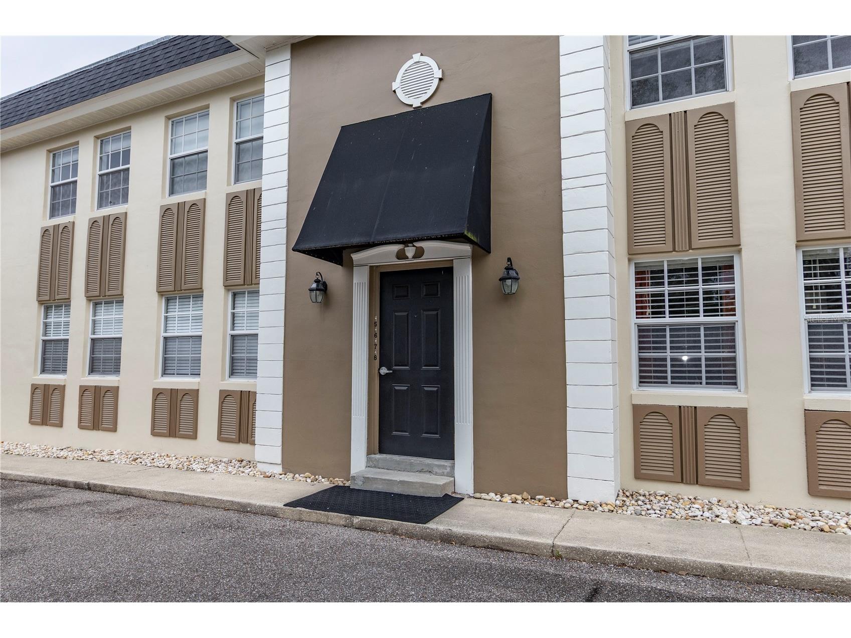 317 E Amelia Street #8 Orlando FL 32801 O6408547 image1