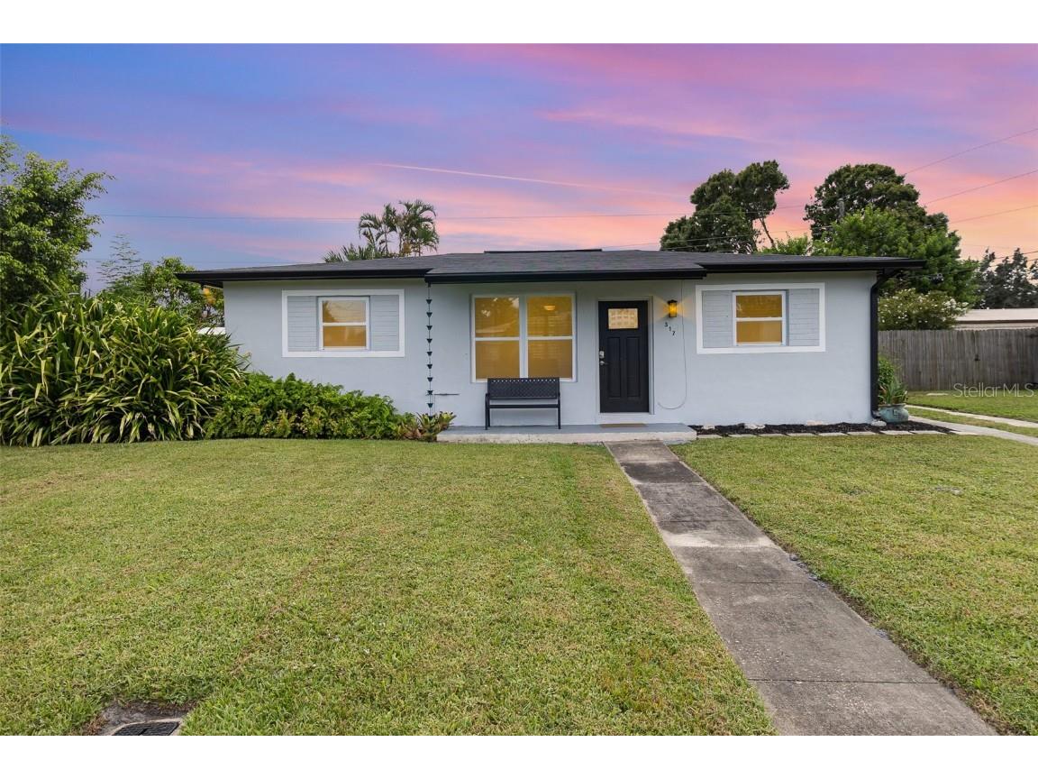 317 Georgetown Avenue Melbourne FL 32901 C7497125 image1