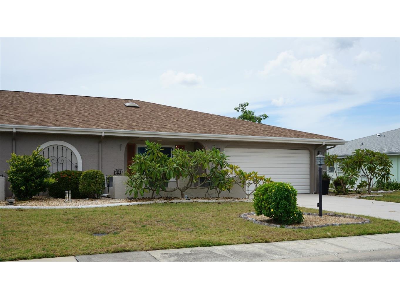 317 Green Manor Way #38 B Sun City Center FL 33573 TB8432622 image1