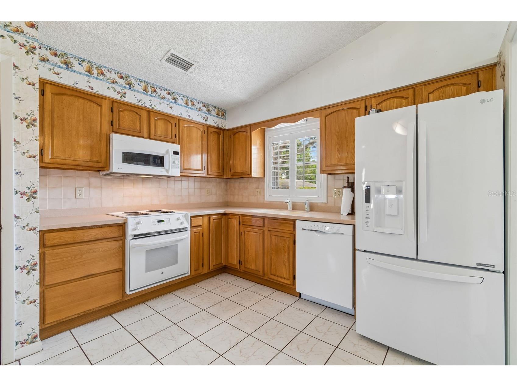 317 Greenwoods Drive Lakeland FL 33813 L4961535 image5