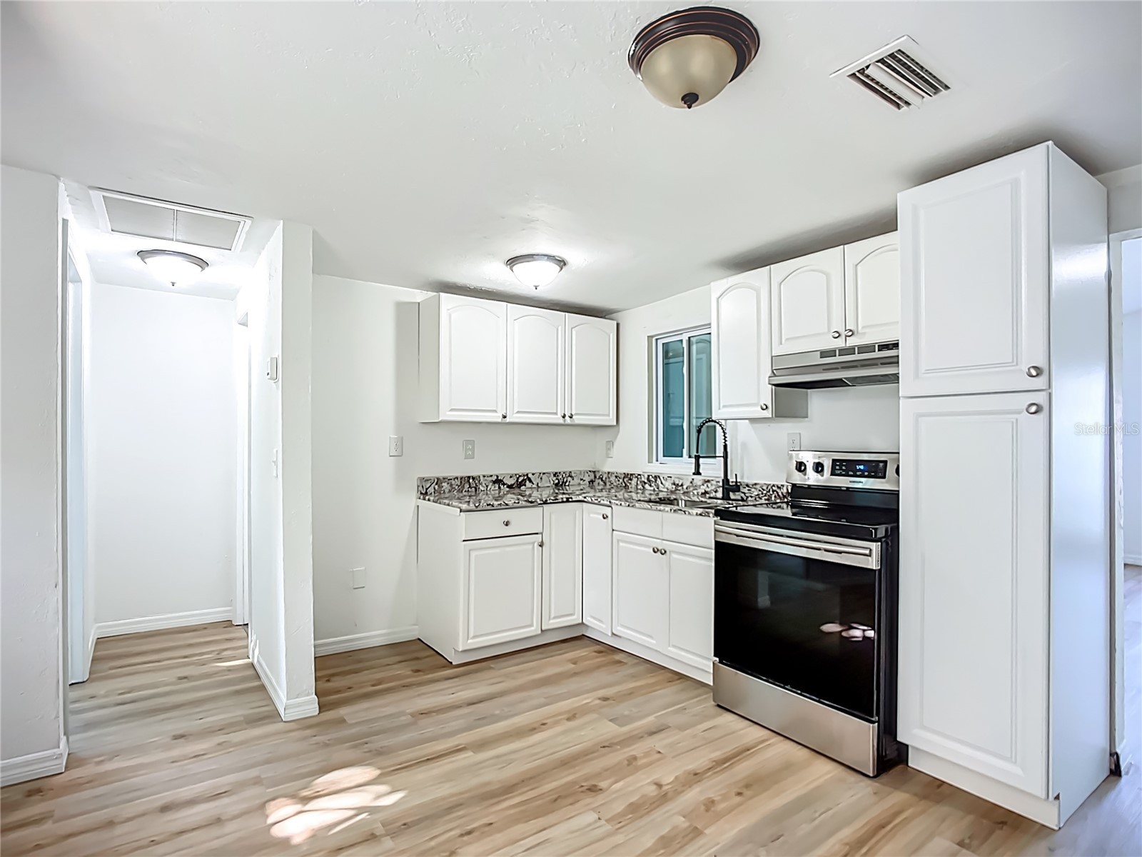 317 Jessica Street S Nokomis FL 34275 TB8446192 image5