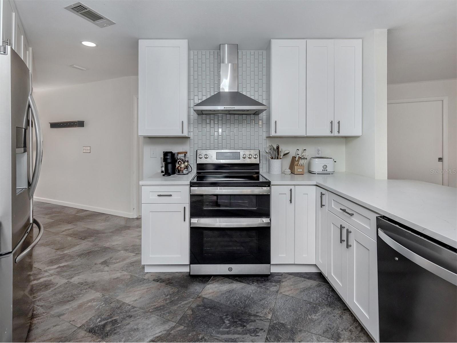317 Monet Drive Nokomis FL 34275 N6142907 image11