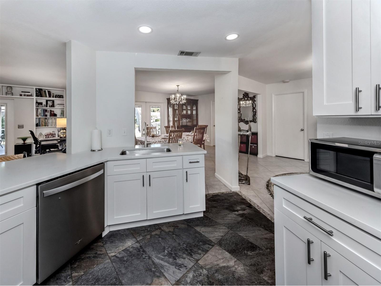 317 Monet Drive Nokomis FL 34275 N6142907 image13