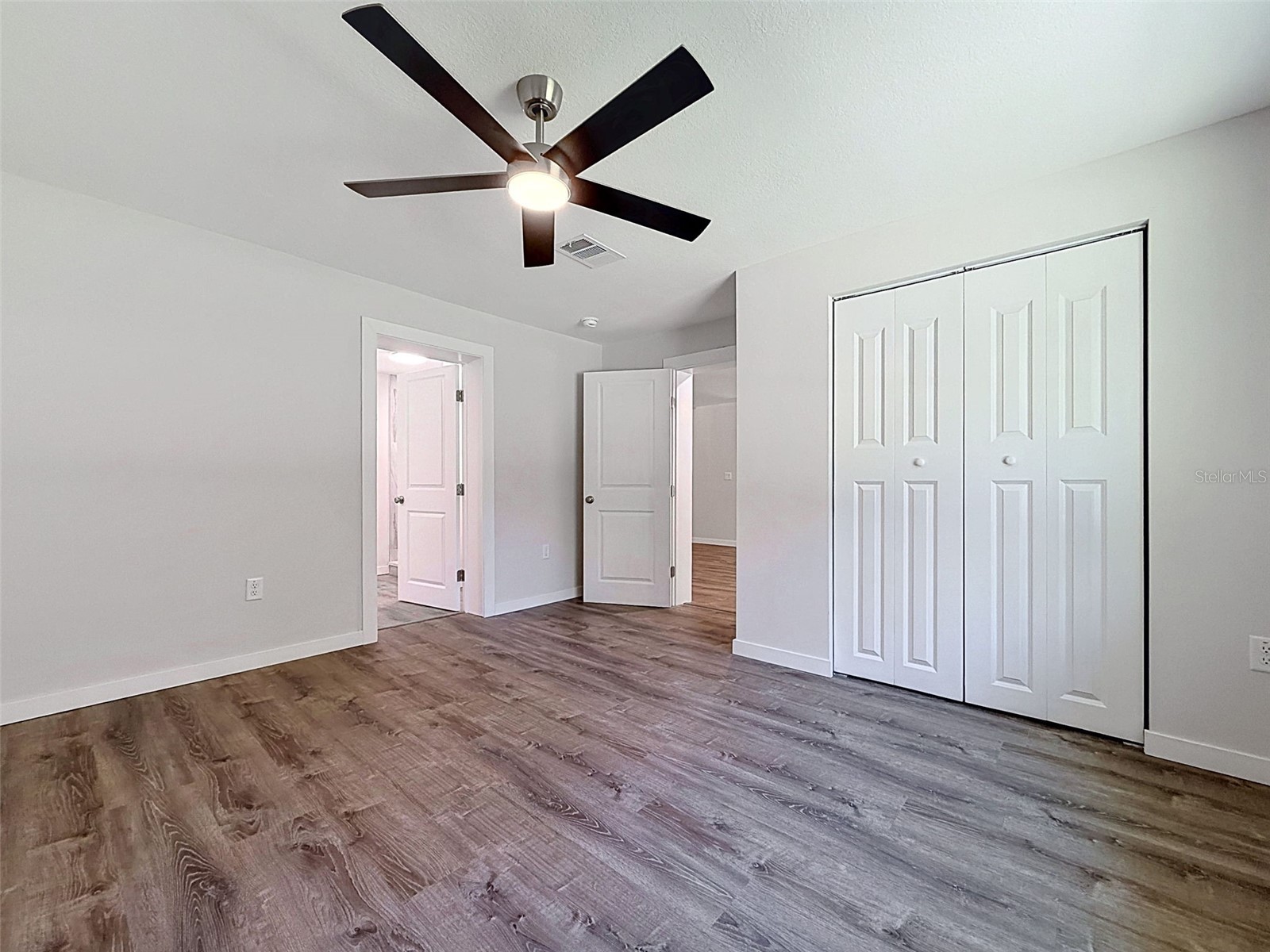 317 NE 13th Terrace Crystal River FL 34428 W7885506 image14