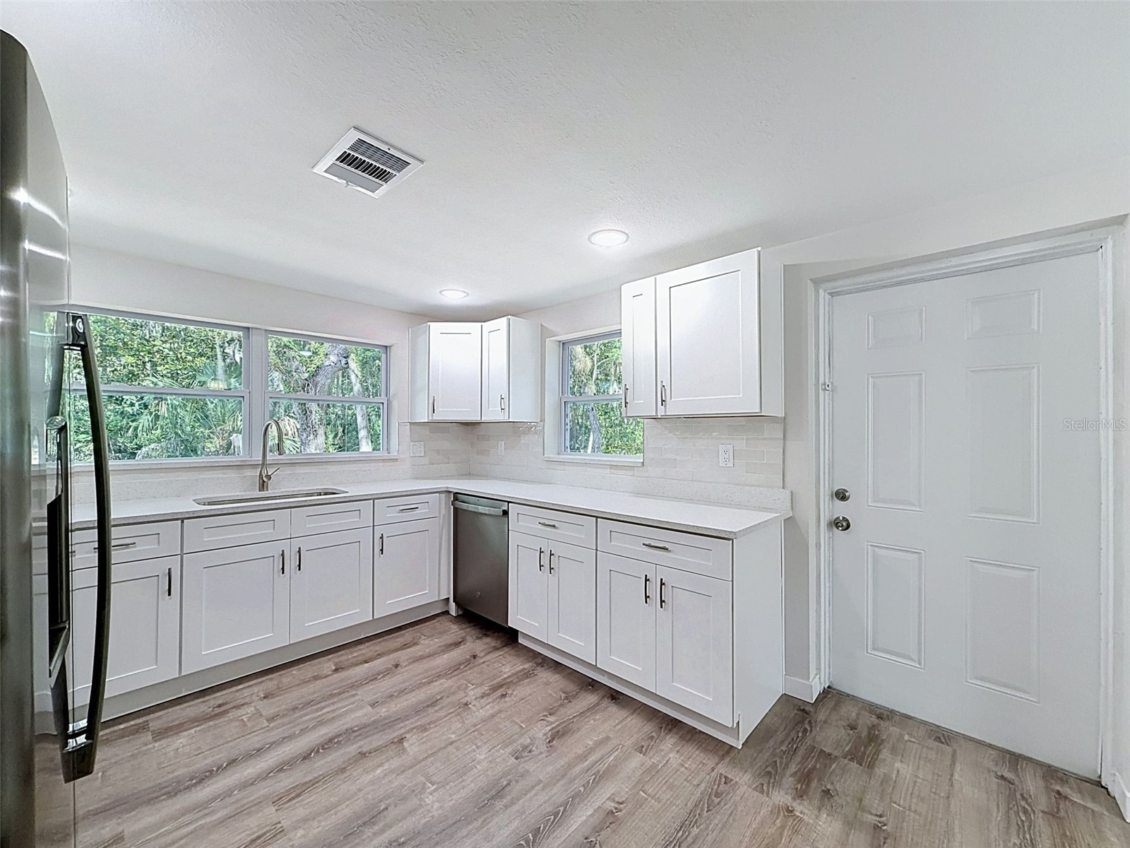 317 NE 13th Terrace Crystal River FL 34428 W7885506 image7