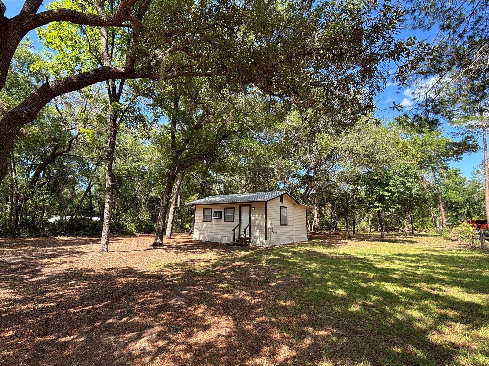 317 NE 172nd Avenue Silver Springs FL 34488 OM724965 image1