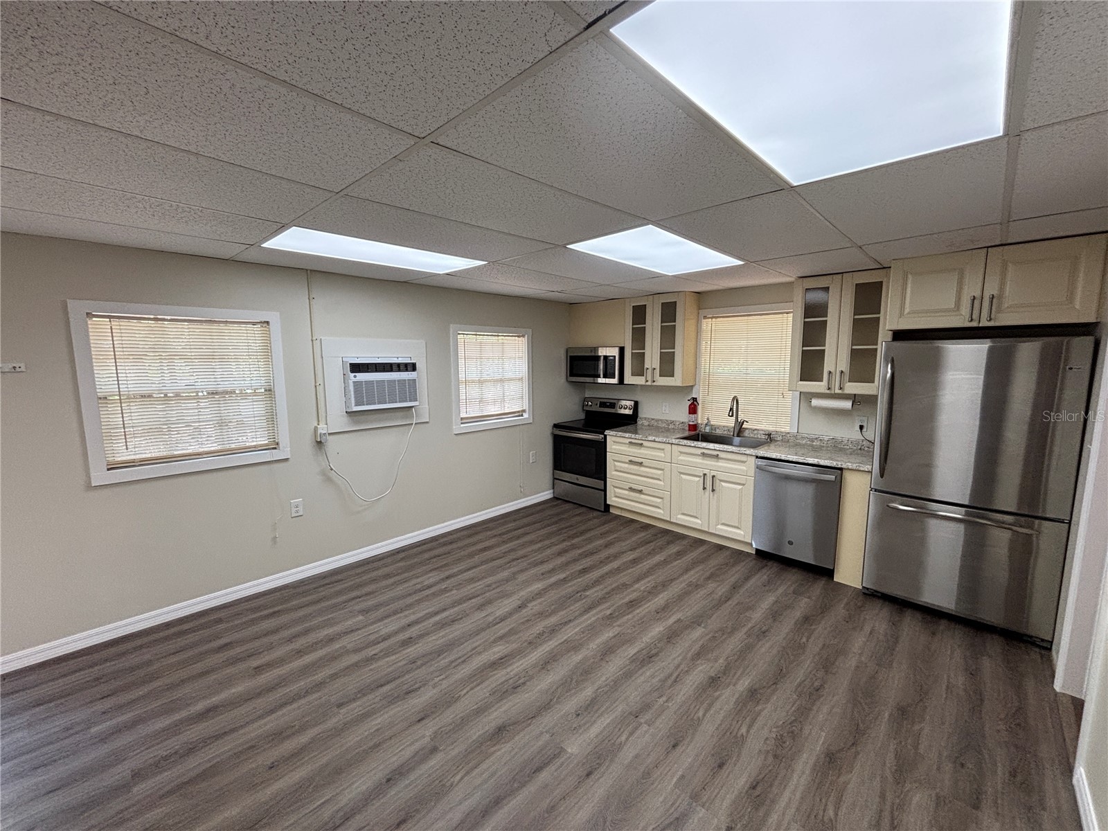317 NE 172nd Avenue Silver Springs FL 34488 OM724965 image16