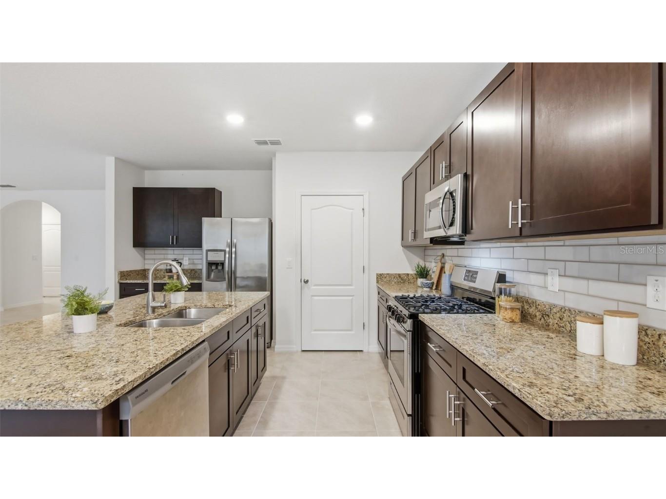 317 Nowell Loop Deland FL 32724 V4945758 image12